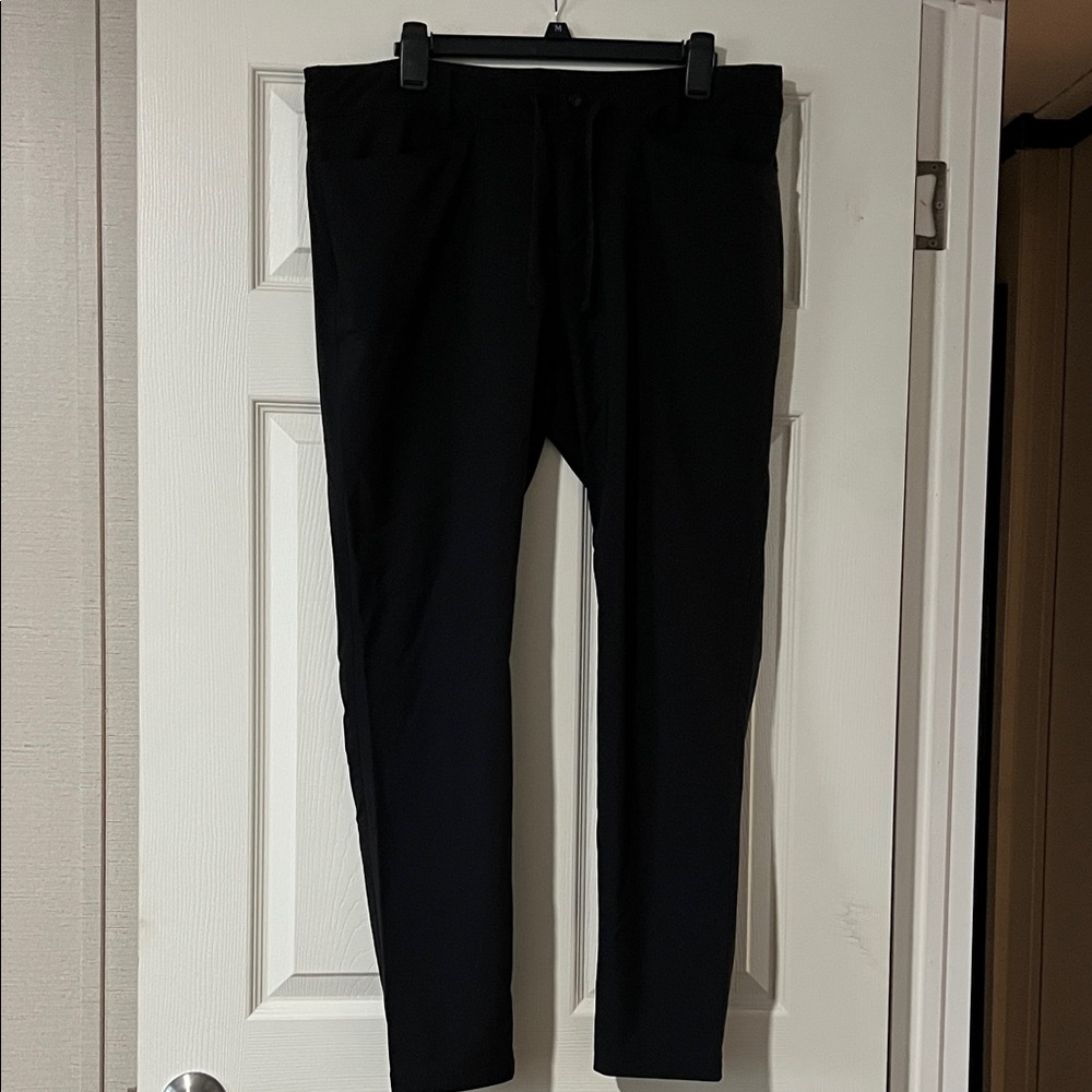 Magellan Outdoors Black Women's Trousers